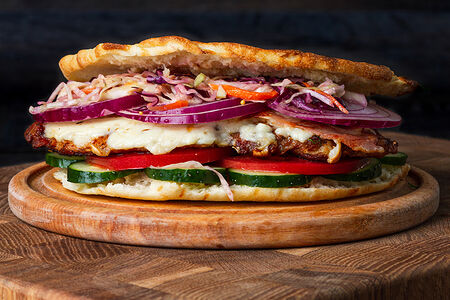 Филе куриной грудки с сыром и беконом