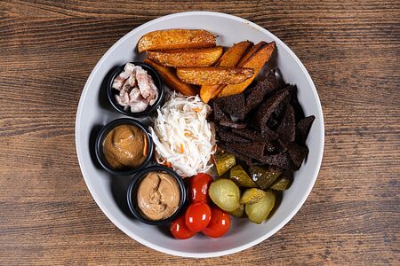 Большая тарелка