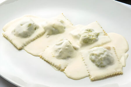 Равиоли с сыром рикотта и шпинатом