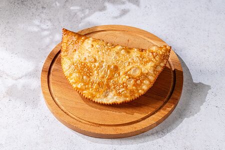 Чебурек с говядиной