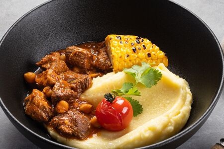 Ягненок долгого томления с пряностями