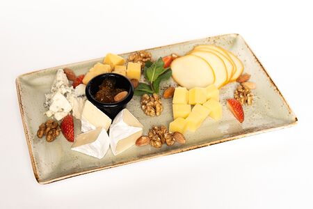 Сырная тарелка