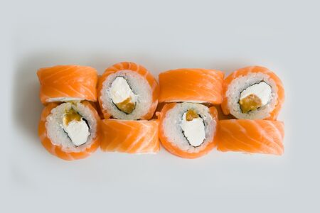 Ролл Филадельфия с манго