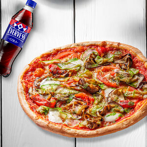 Пицца с овощами гриль 30 см и Evervess Кола
