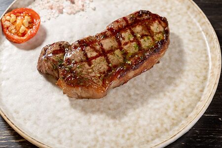 Стейк Стриплойн