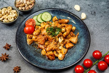 Курица с грибами