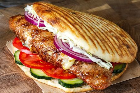 Плескавица фаршированная