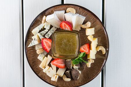 Сырное ассорти