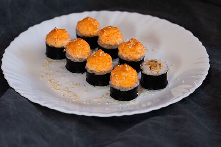 Запеченный ролл Мидии Маки