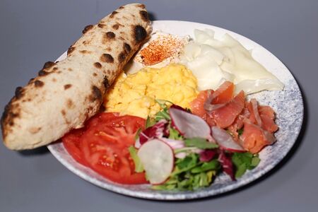 Неаполитанский завтрак с форелью