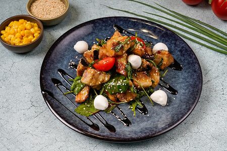 Тёплый салат Хрустящий баклажан