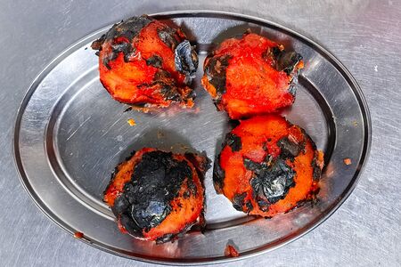 Помидор на углях