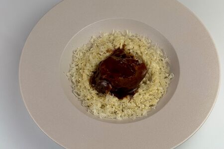 Говяжья щека с орзо