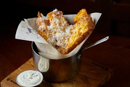 Гренки с сыром чеддер и чесноком