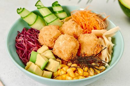 Поке с жареным тофу Big