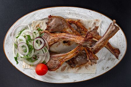 Шашлык из баранины (корейка) на углях