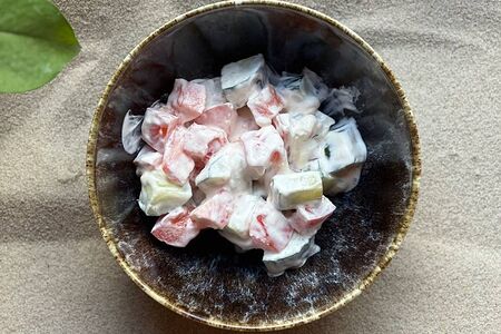 Салат из огурцов и помидоров