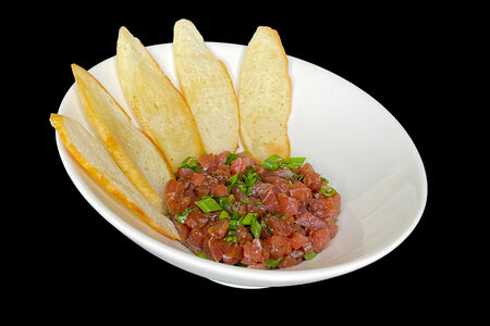 Тартар Тунец