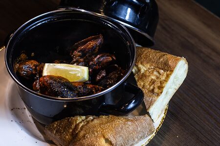 Мидии в соусе том ям 