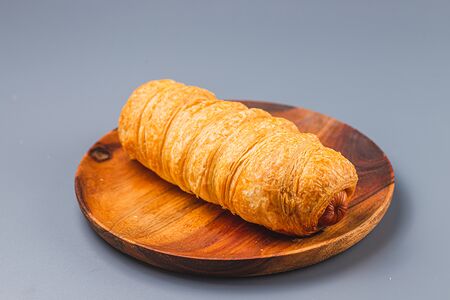 Сосиска в слоеном тесте