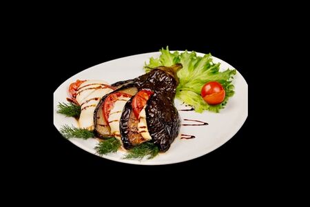 Баклажан с сыром моцарелла