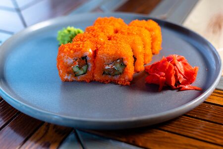 Калифорния с креветкой 