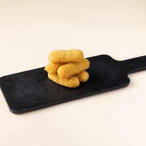 Сырные палочки с соусом