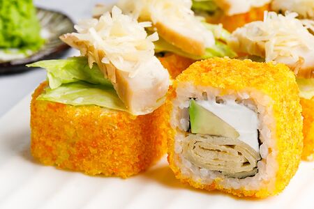 Цезарь ролл (начинка на выбор)