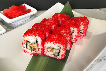 Калифорния с угрем