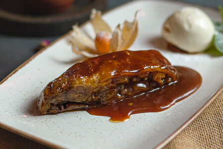 Яблочный штрудель