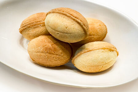 Орешки со сгущёнкой и орехами