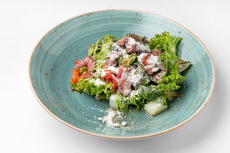 Ростбиф, картофель, томаты, печеный перец