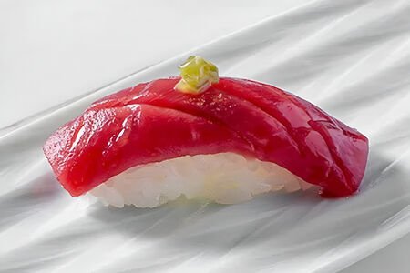 Спинка тунца и листья васаби