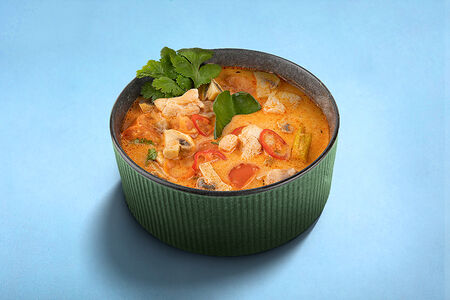 Том ям с курицей