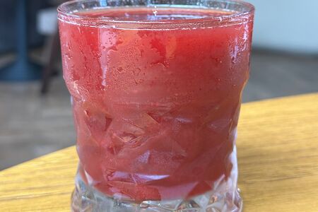 Лимонад малина-базилик