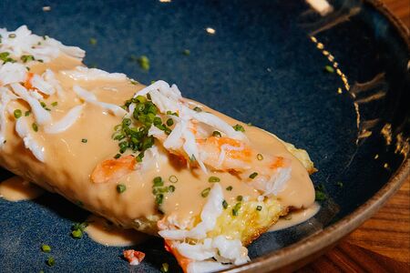 Омлет с крабом