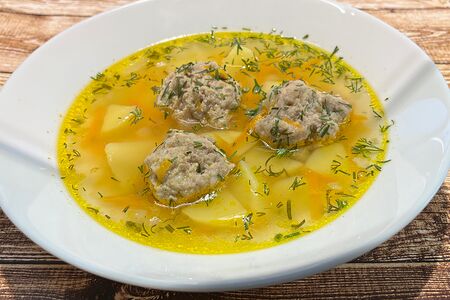 Суп с фрикадельками 