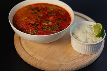 Том ям с курицей