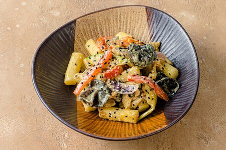 Ттокпокки с курицей