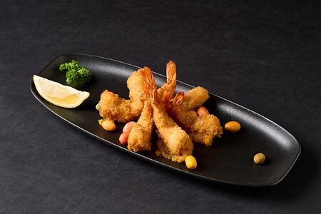 Хрустящие креветки с горчично-апельсиновым соусом