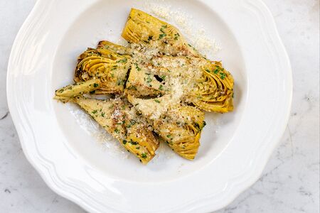 Жареные артишоки с пармезаном