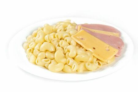 Макароны с ветчиной