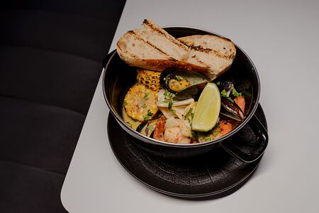 Соте из морепродуктов