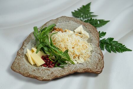 Ассорти молодых домашних сыров