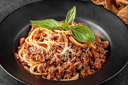 Спагетти болоньезе