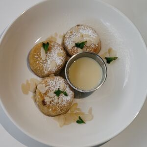 Сырники со сгущенкой