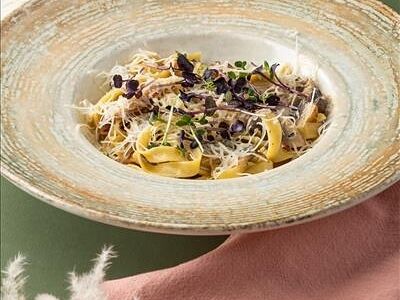 Паста с грибами и беконом