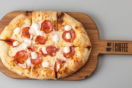 Пинца с чоризо и маршмеллоу