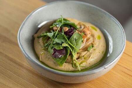 Хумус с курицей