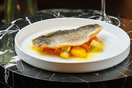 Сибас и томлёные плоды